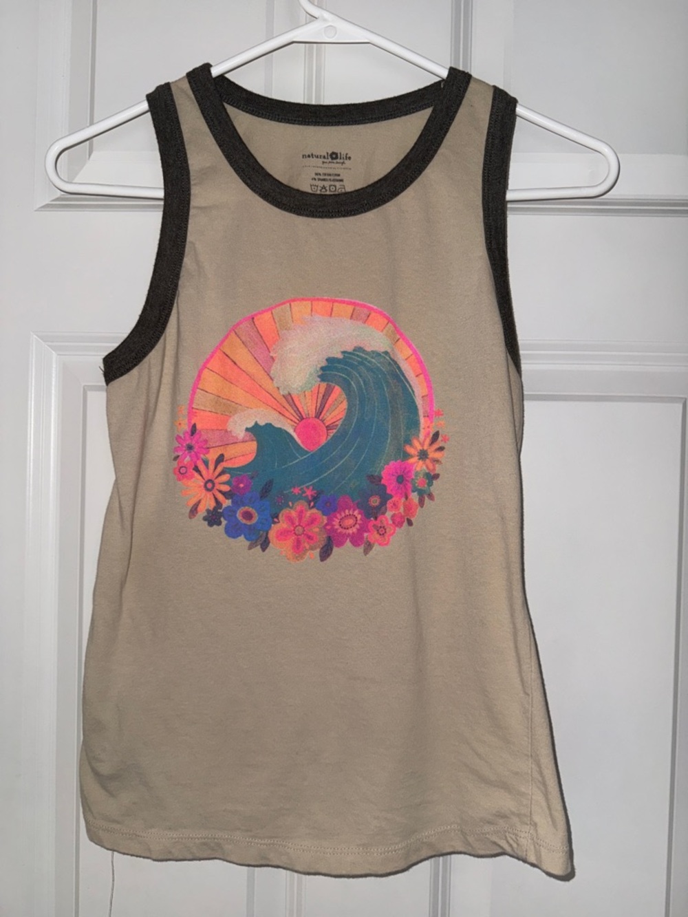 NATURAL LIFE Beige Tank with Teal Wave and Pink-Orange Sunburst